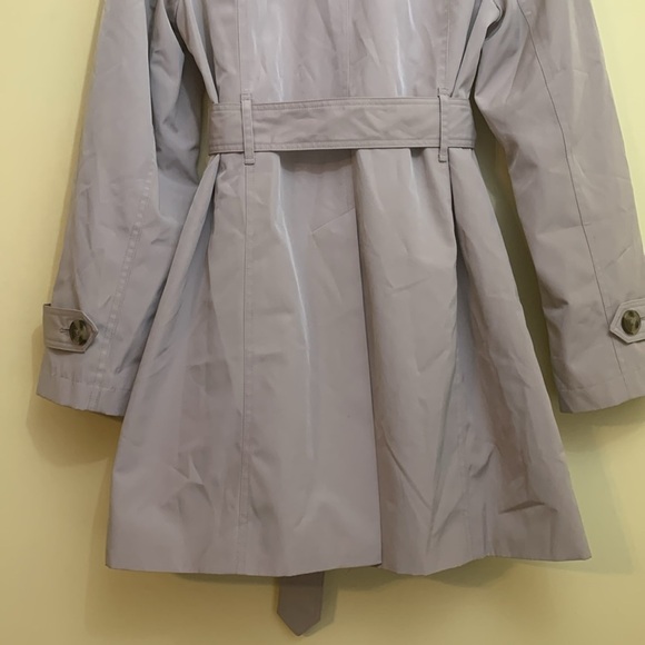 London Fog Classic British Khaki Belted Button Down Water-Resistant Trench Coat - Picture 10 of 16
